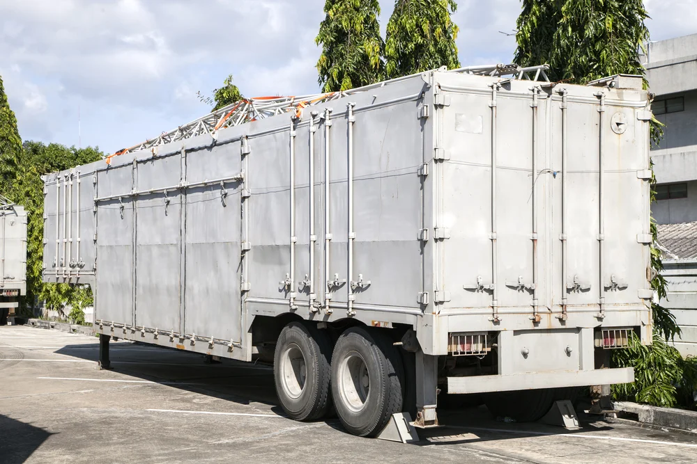 reliable luxury single car transportation